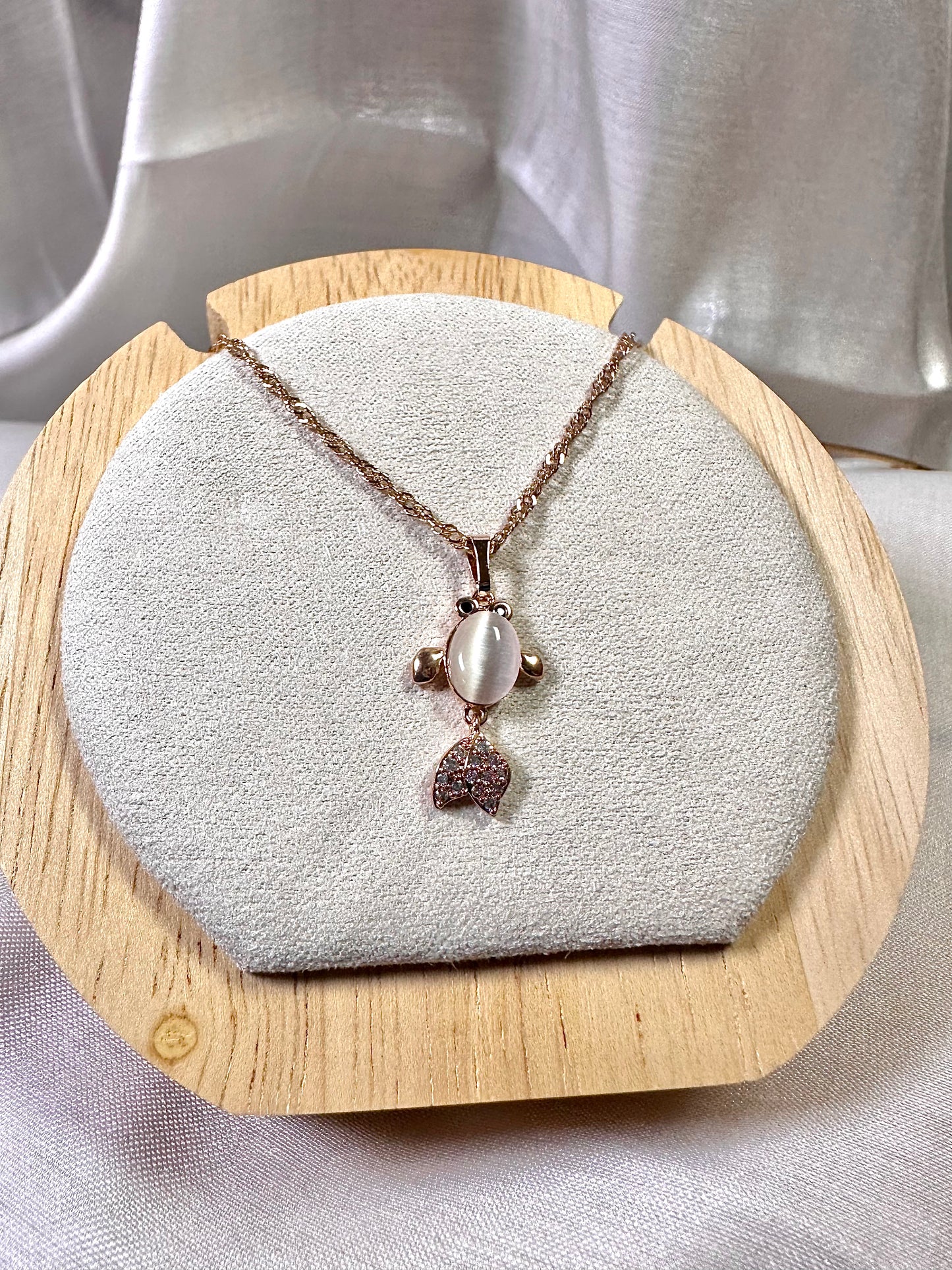 Goldfish necklace Rose Gold